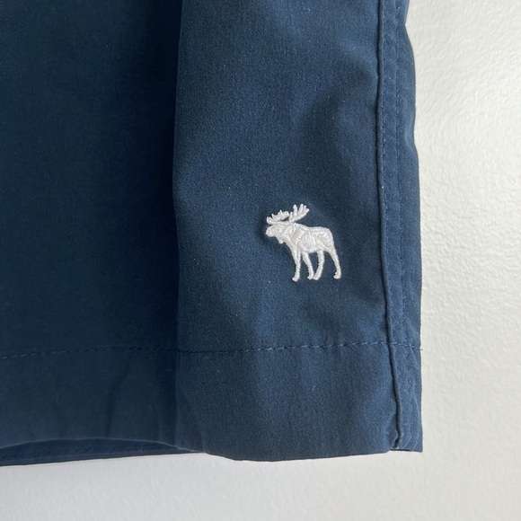 Abercrombie & Fitch men swim shorts - Picture 2 of 7
